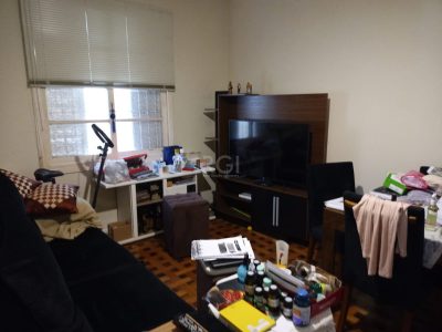 Apartamento à venda com 88m², 3 quartos, 1 suíte, 1 vaga no bairro Rio Branco em Porto Alegre - Foto 5