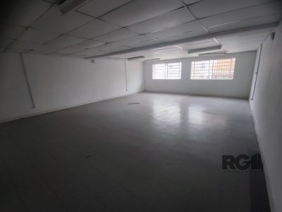 Predio à venda com 330m² no bairro Rio Branco em Porto Alegre - Foto 8