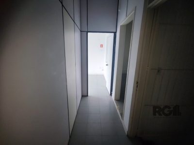 Predio à venda com 330m² no bairro Rio Branco em Porto Alegre - Foto 15