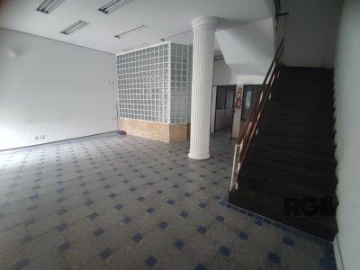 Predio à venda com 330m² no bairro Rio Branco em Porto Alegre - Foto 30