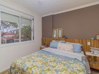 Apartamento à venda com 88m², 3 quartos, 1 suíte, 2 vagas no bairro Petrópolis em Porto Alegre - Foto 4