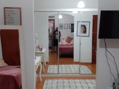 Casa à venda com 300m², 3 quartos, 1 suíte, 5 vagas no bairro Partenon em Porto Alegre - Foto 35