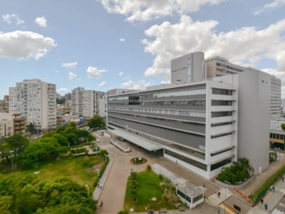 Apartamento à venda com 95m², 3 quartos, 1 vaga no bairro Rio Branco em Porto Alegre - Foto 15