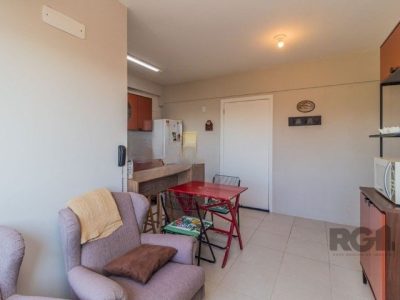 Apartamento à venda com 35m², 1 quarto, 1 vaga no bairro Santo Antônio em Porto Alegre - Foto 6