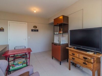 Apartamento à venda com 35m², 1 quarto, 1 vaga no bairro Santo Antônio em Porto Alegre - Foto 7