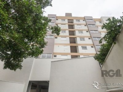 Apartamento à venda com 35m², 1 quarto, 1 vaga no bairro Santo Antônio em Porto Alegre - Foto 2