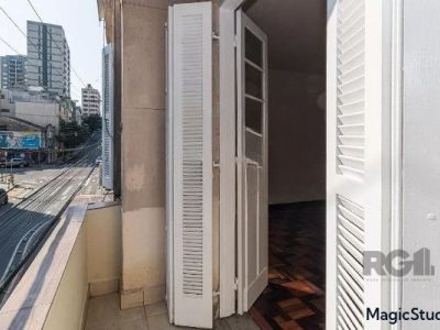 Apartamento à venda com 68m², 2 quartos no bairro Floresta em Porto Alegre - Foto 12