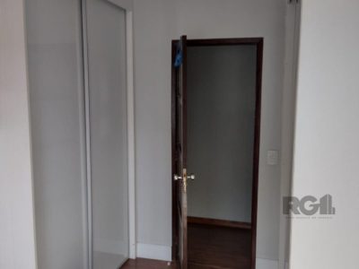 Cobertura à venda com 108m², 2 quartos, 1 suíte, 1 vaga no bairro Menino Deus em Porto Alegre - Foto 14