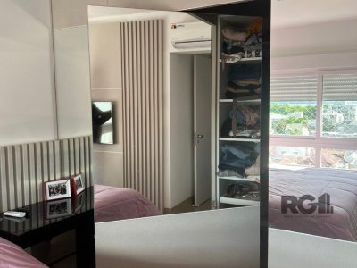 Apartamento à venda com 158m², 4 quartos, 4 suítes, 3 vagas no bairro Menino Deus em Porto Alegre - Foto 46