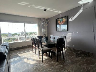 Apartamento à venda com 158m², 4 quartos, 4 suítes, 3 vagas no bairro Menino Deus em Porto Alegre - Foto 48