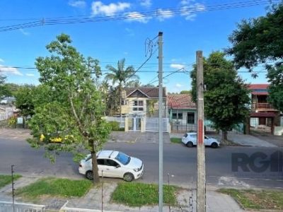 Casa à venda com 158m², 3 quartos, 1 suíte, 2 vagas no bairro Tristeza em Porto Alegre - Foto 36