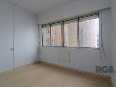 Apartamento à venda com 86m², 2 quartos, 1 suíte no bairro Centro Histórico em Porto Alegre - Foto 7