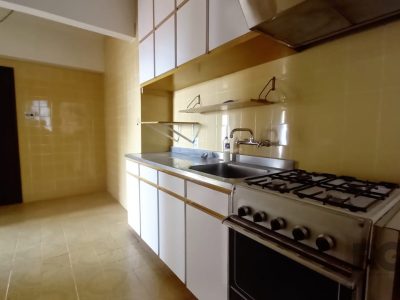 Apartamento à venda com 73m², 2 quartos no bairro Centro Histórico em Porto Alegre - Foto 9