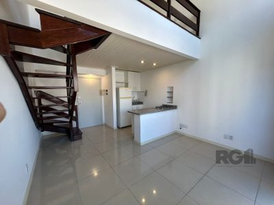 Duplex à venda com 45m², 1 quarto, 1 suíte, 1 vaga no bairro Independência em Porto Alegre - Foto 8