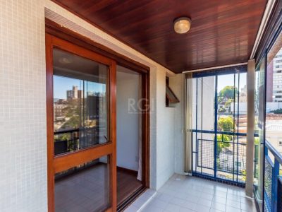 Apartamento à venda com 93m², 2 quartos, 1 vaga no bairro Petrópolis em Porto Alegre - Foto 9