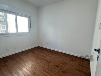 Apartamento à venda com 81m², 3 quartos, 1 suíte, 2 vagas no bairro Jardim Lindóia em Porto Alegre - Foto 19