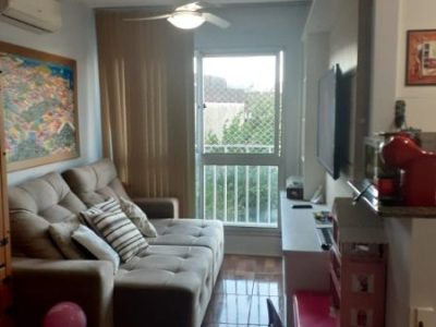 Apartamento à venda com 48m², 2 quartos, 1 vaga no bairro Glória em Porto Alegre - Foto 2