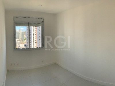 Apartamento à venda com 74m², 3 quartos, 1 suíte, 2 vagas no bairro Passo d'Areia em Porto Alegre - Foto 4