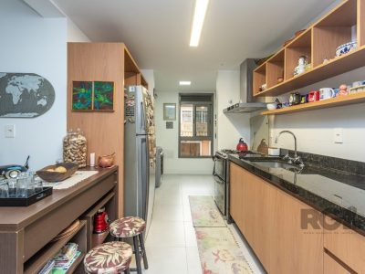 Apartamento à venda com 149m², 3 quartos, 3 suítes, 2 vagas no bairro Tristeza em Porto Alegre - Foto 16