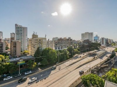 Conjunto/Sala à venda com 121m² no bairro Três Figueiras em Porto Alegre - Foto 18