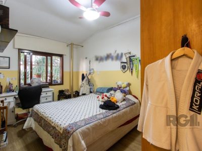 Casa à venda com 180m², 4 quartos, 1 suíte, 4 vagas no bairro Cristal em Porto Alegre - Foto 56