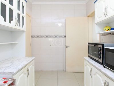 Casa à venda com 116m², 2 quartos, 1 suíte, 3 vagas no bairro Vila Ipiranga em Porto Alegre - Foto 21