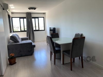 Apartamento à venda com 76m², 3 quartos, 1 suíte, 2 vagas no bairro Jardim Itu em Porto Alegre - Foto 2