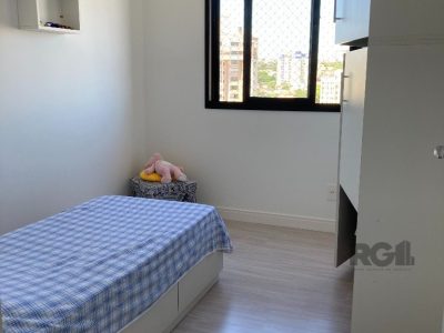 Apartamento à venda com 76m², 3 quartos, 1 suíte, 2 vagas no bairro Jardim Itu em Porto Alegre - Foto 8