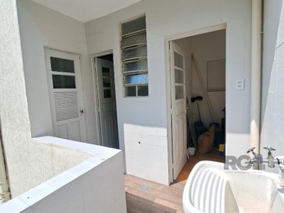 Apartamento à venda com 73m², 2 quartos no bairro Moinhos de Vento em Porto Alegre - Foto 20