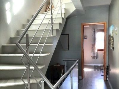 Casa à venda com 120m², 3 quartos, 2 vagas no bairro Partenon em Porto Alegre - Foto 13