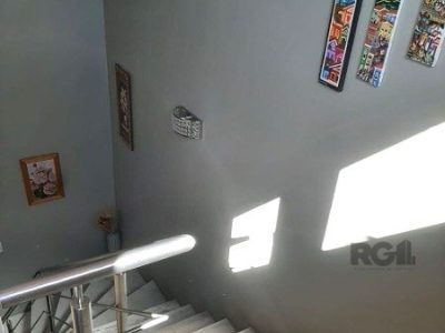 Casa à venda com 120m², 3 quartos, 2 vagas no bairro Partenon em Porto Alegre - Foto 18