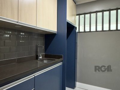 Apartamento à venda com 56m², 2 quartos, 1 vaga no bairro Centro Histórico em Porto Alegre - Foto 10