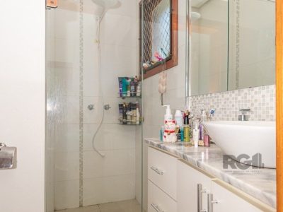 Apartamento à venda com 64m², 2 quartos, 1 suíte, 1 vaga no bairro Praia de Belas em Porto Alegre - Foto 17