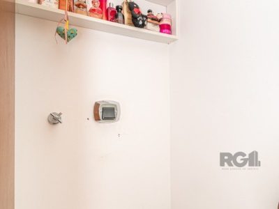 Apartamento à venda com 64m², 2 quartos, 1 suíte, 1 vaga no bairro Praia de Belas em Porto Alegre - Foto 19