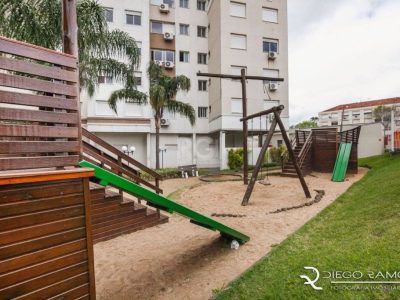 Apartamento à venda com 65m², 3 quartos, 1 suíte, 1 vaga no bairro Vila Ipiranga em Porto Alegre - Foto 34