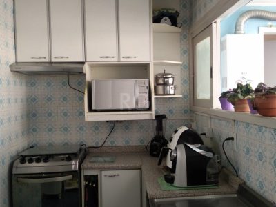 Apartamento à venda com 87m², 2 quartos, 1 vaga no bairro Partenon em Porto Alegre - Foto 11