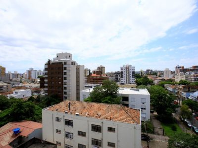 Cobertura à venda com 177m², 3 quartos, 1 suíte, 2 vagas no bairro Menino Deus em Porto Alegre - Foto 32