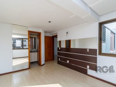 Duplex à venda com 130m², 3 quartos, 1 suíte, 3 vagas no bairro Mont Serrat em Porto Alegre - Foto 14