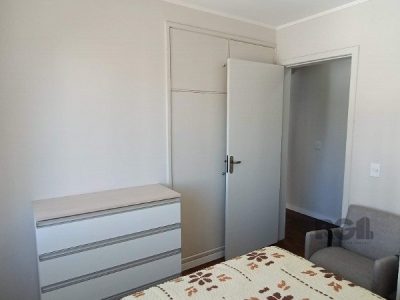 Apartamento à venda com 106m², 3 quartos, 1 suíte, 1 vaga no bairro Menino Deus em Porto Alegre - Foto 12