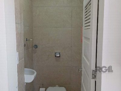 Apartamento à venda com 106m², 3 quartos, 1 suíte, 1 vaga no bairro Menino Deus em Porto Alegre - Foto 25