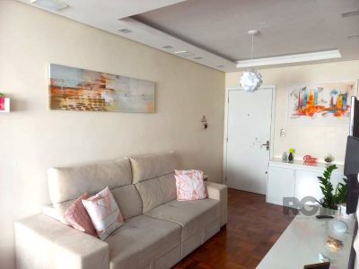 Apartamento à venda com 61m², 2 quartos, 1 vaga no bairro Jardim Botânico em Porto Alegre - Foto 2