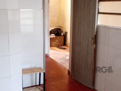 Casa à venda com 150m², 3 quartos, 1 vaga no bairro Santa Tereza em Porto Alegre - Foto 7