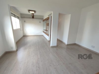 Apartamento à venda com 63m², 3 quartos, 1 vaga no bairro Santo Antônio em Porto Alegre - Foto 3