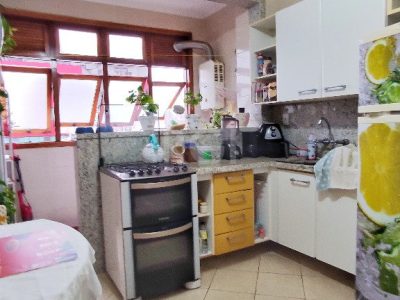 Apartamento à venda com 76m², 2 quartos, 1 suíte, 2 vagas no bairro Jardim Itu em Porto Alegre - Foto 13