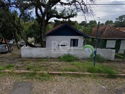 Casa à venda com 74m², 2 quartos, 2 vagas no bairro Jardim Itu em Porto Alegre - Foto 3