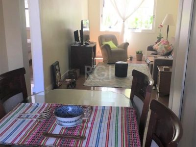 Apartamento à venda com 65m², 2 quartos no bairro Bom Fim em Porto Alegre - Foto 3