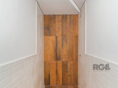 Casa à venda com 96m², 3 quartos, 2 suítes, 3 vagas no bairro Cristal em Porto Alegre - Foto 7