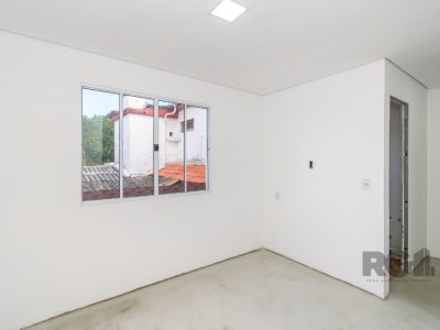 Casa à venda com 96m², 3 quartos, 2 suítes, 3 vagas no bairro Cristal em Porto Alegre - Foto 18