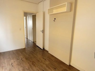 Apartamento à venda com 73m², 2 quartos, 1 suíte, 1 vaga no bairro Santana em Porto Alegre - Foto 8