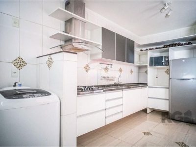 Cobertura à venda com 255m², 3 quartos, 1 suíte, 2 vagas no bairro Jardim Itu em Porto Alegre - Foto 5